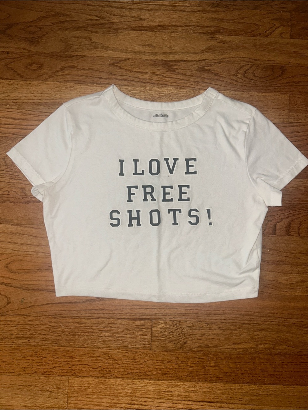 Wild Fable I Love Free Shots Stretchy Cropped Top size Large